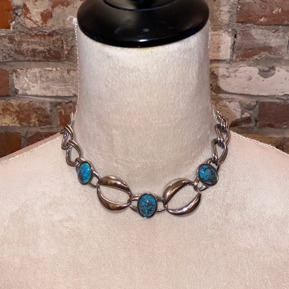 Jewelry - Turquoise and Faux Silver Women's Necklace
